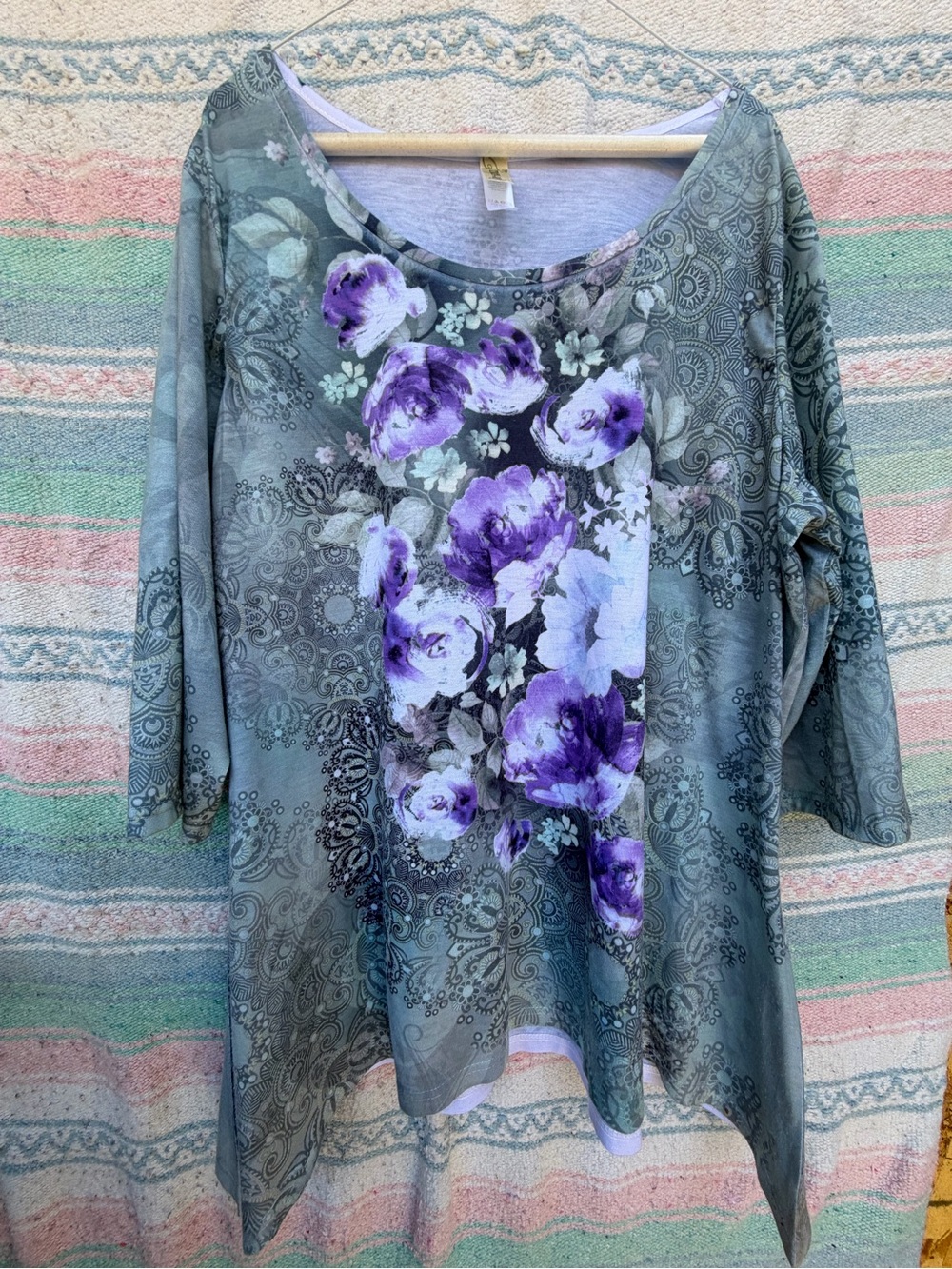 Women's Sage Green Floral Scoop Neck Tunic with Purple Blooms